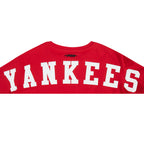 MLB NEW YORK YANKEES WINGSPAN T-SHIRT EN JERSEY SIMPLE À COUPE CARRÉE POUR FEMME (ROUGE)