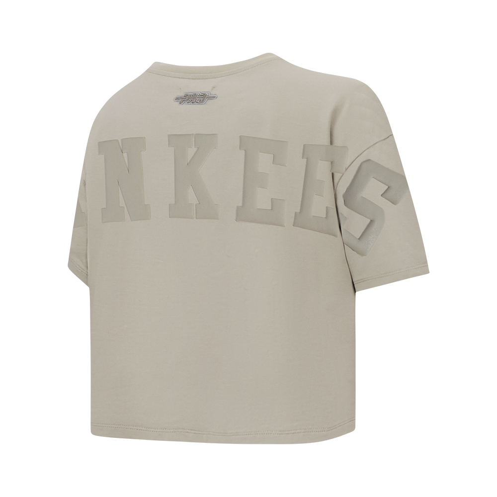 MLB NEW YORK YANKEES WINGSPAN T-SHIRT EN JERSEY SIMPLE À COUPE CARRÉE POUR FEMME (TAUPE)