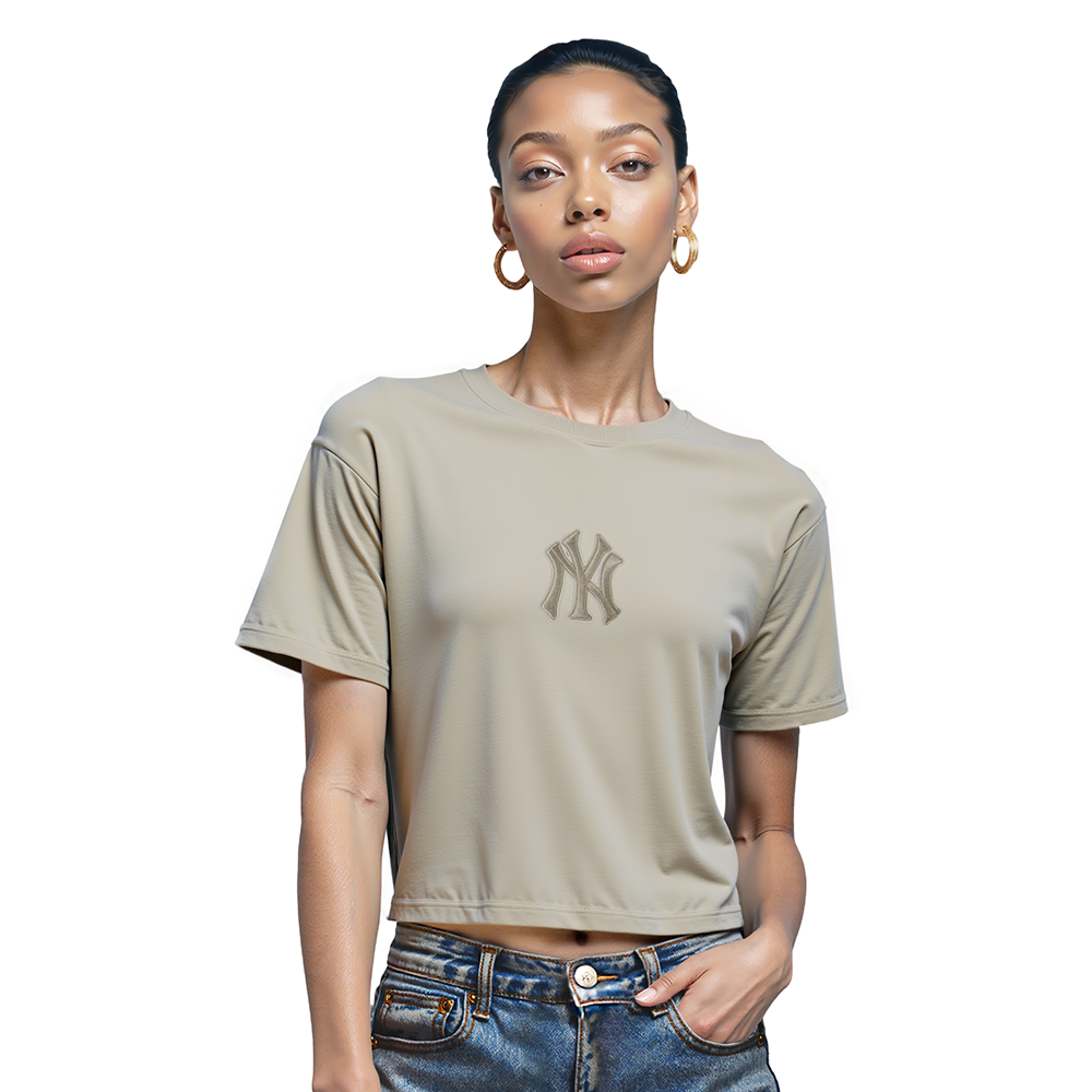 MLB NEW YORK YANKEES WINGSPAN T-SHIRT EN JERSEY SIMPLE À COUPE CARRÉE POUR FEMME (TAUPE)