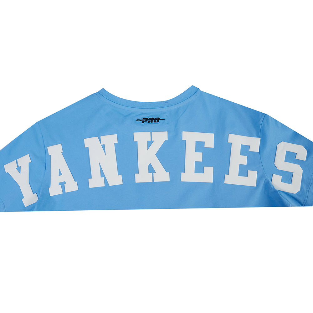 MLB NEW YORK YANKEES WINGSPAN T-SHIRT EN JERSEY SIMPLE À COUPE CARRÉE POUR FEMME (BLEU UNIVERSITÉ)