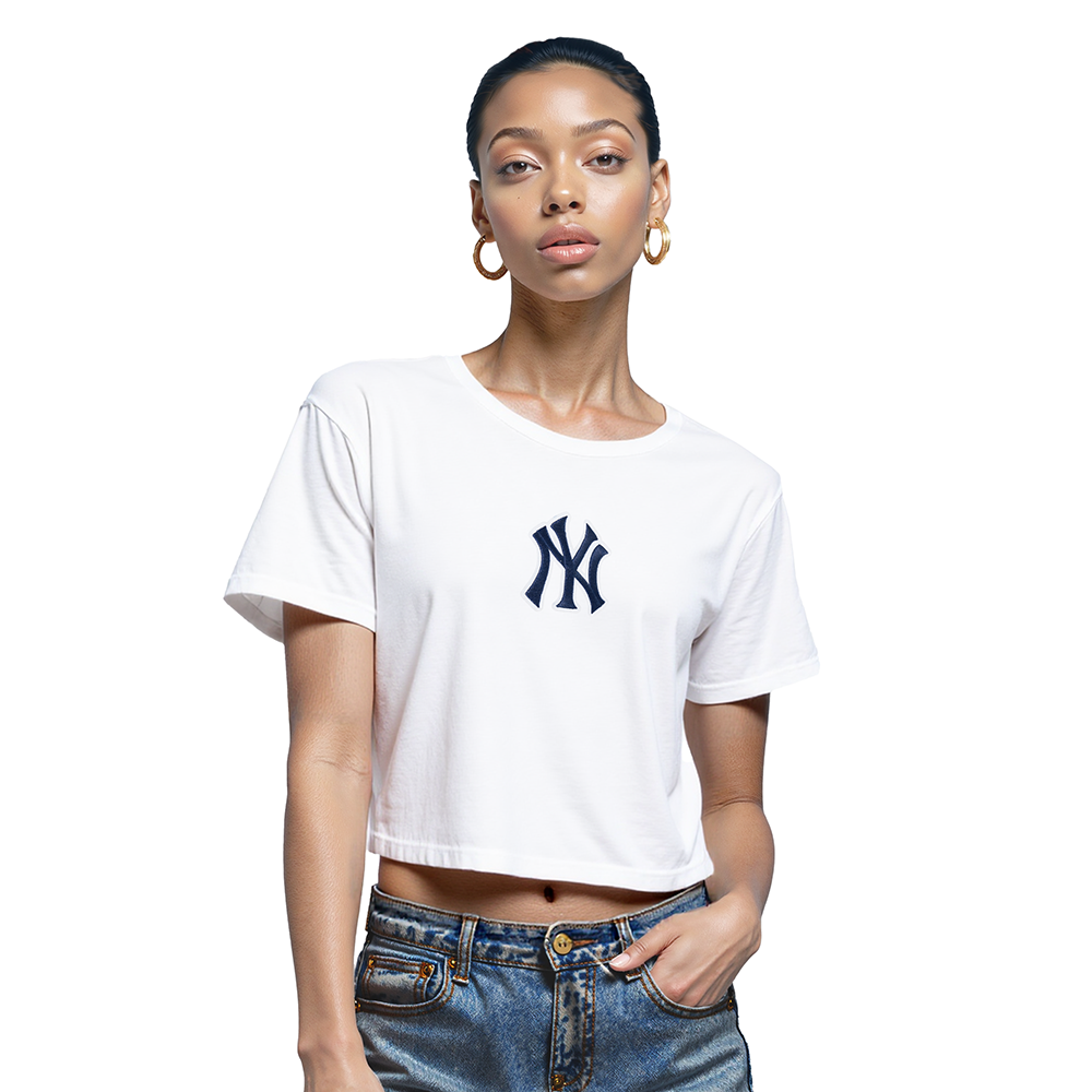 MLB NEW YORK YANKEES WINGSPAN WOMEN'S SJ BOXY TEE (WHITE)
