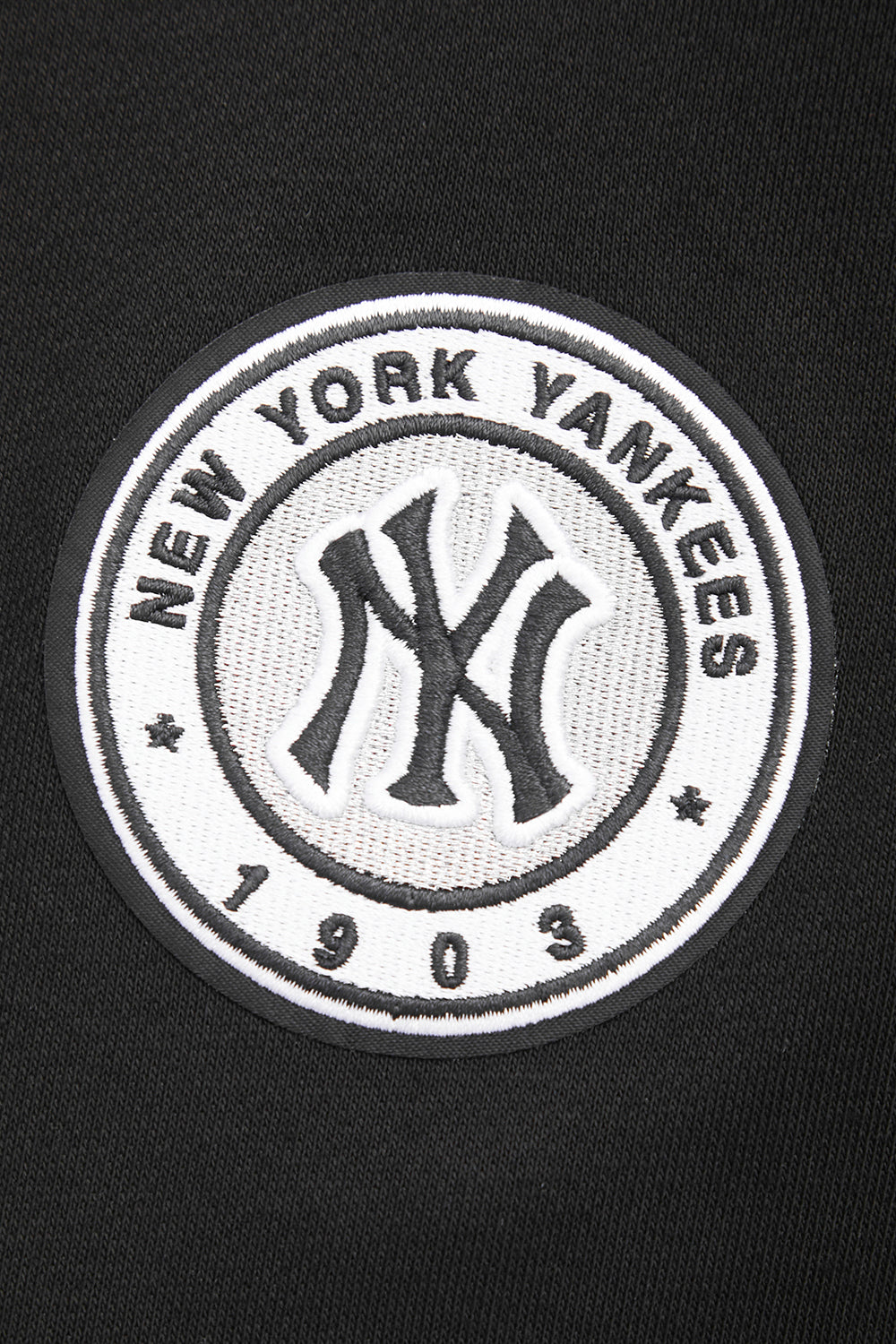 MLB NEW YORK YANKEES PEARLS WOMEN'S RIB FLEECE CREWNECK (BLACK)