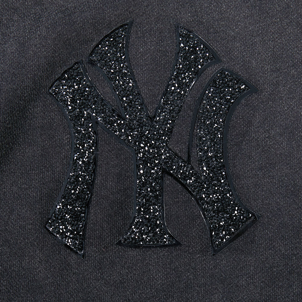 MLB NEW YORK YANKEES WASHED CRYSTALLINE WOMEN'S CREWNECK SWEATSHIRT (WASHED BLACK)