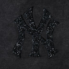 MLB NEW YORK YANKEES WASHED CRYSTALLINE WOMEN'S ENZYME WASH FT CROPPED (WASHED BLACK)