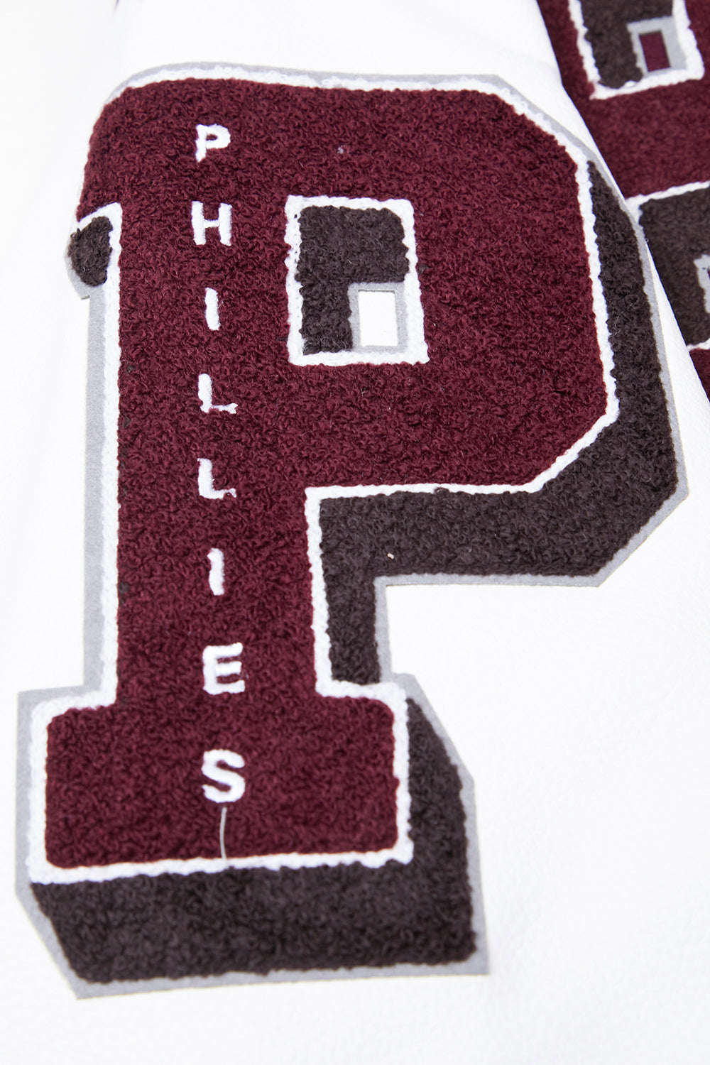 MLB PHILADELPHIA PHILLIES MASH UP VESTE UNIVERSITAIRE EN LAINE CÔTELÉE RÉTRO POUR HOMME (LIE-DE-VIN/BLANC)