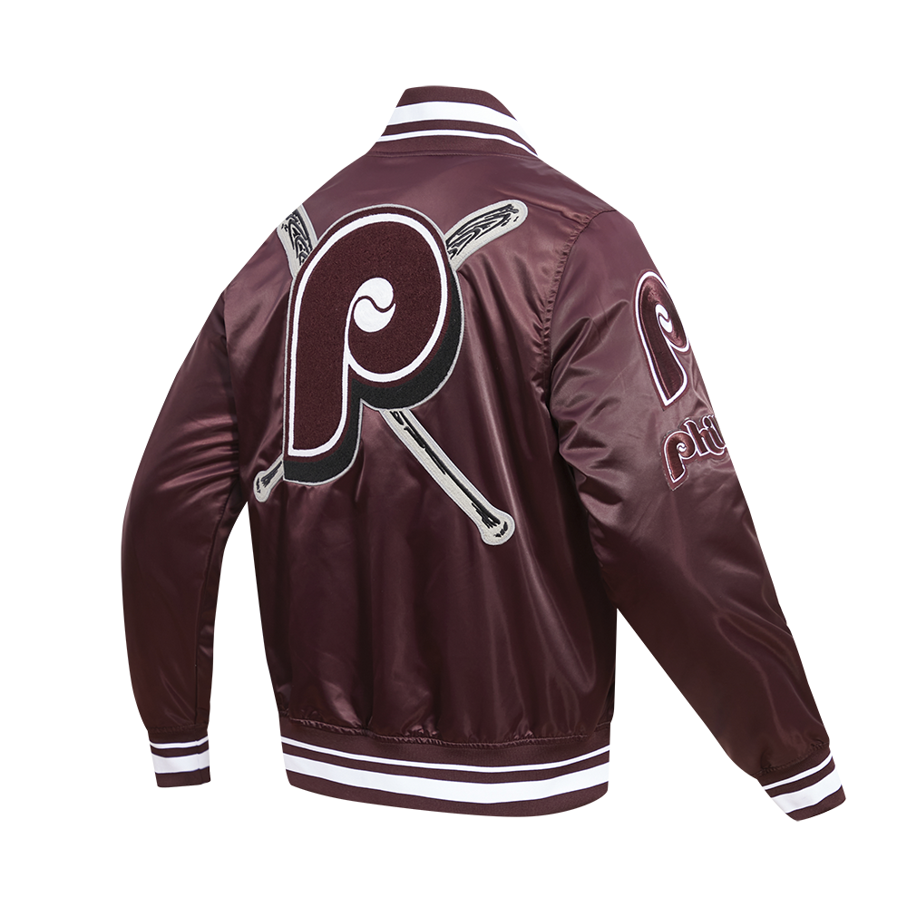 MLB PHILADELPHIA PHILLIES MASH UP BLOUSON RÉTRO EN SATIN À BORDS CÔTELÉS POUR HOMME (LIE-DE-VIN)