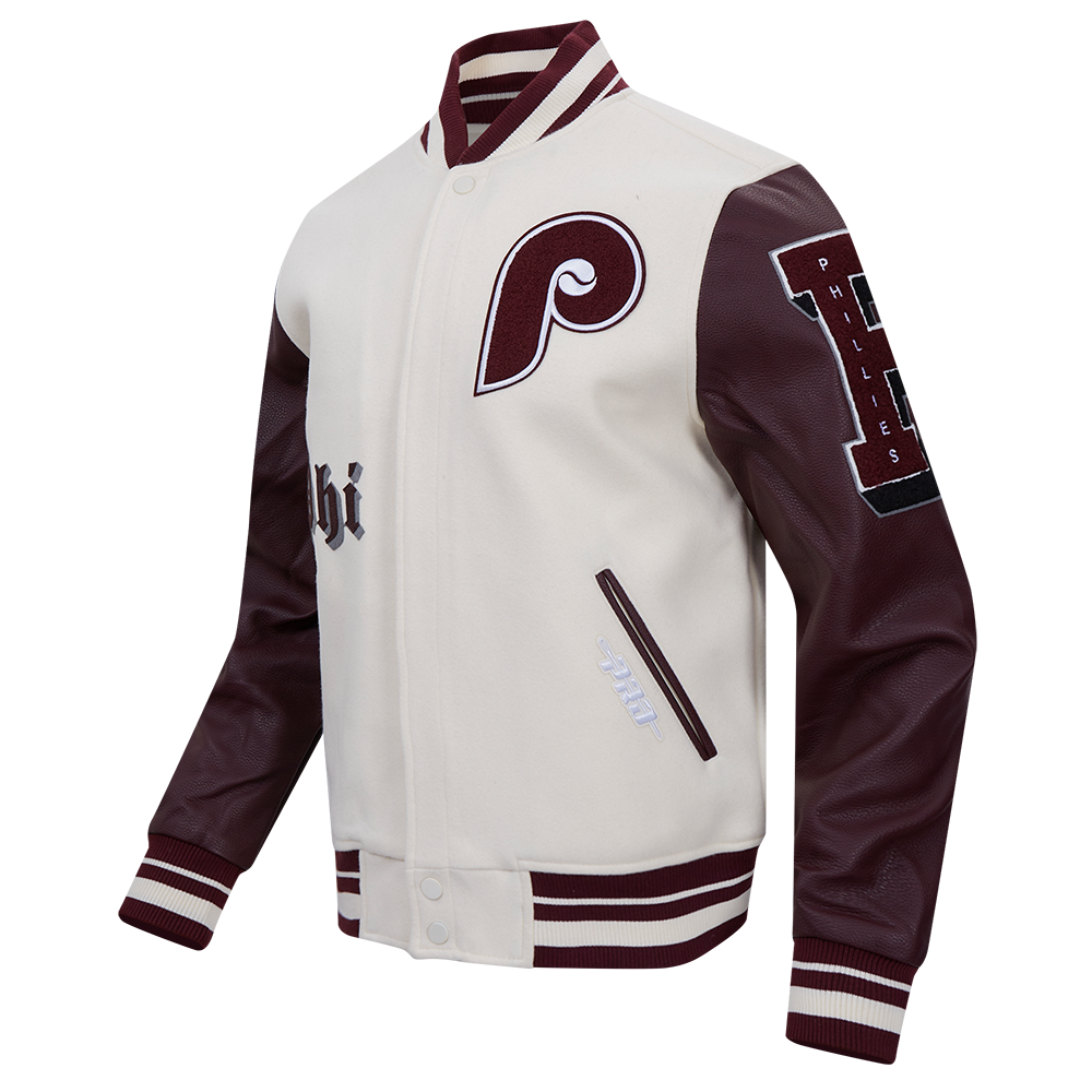 MLB PHILADELPHIA PHILLIES OLD ENGLISH BLOUSON COLLÉGIAL POUR HOMME (COQUILLE D'ŒUF/LIE-DE-VIN)