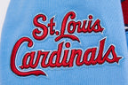MLB ST. LOUIS CARDINALS SCRIPT TAIL CHANDAIL À CAPUCHON EN MOLLETON CÔTELÉ (BLEU UNIVERSITÉ)