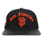 MLB SAN FRANCISCO GIANTS OLD ENGLISH CASQUETTE STRAPBACK EN CUIR À SIX PANNEAUX POUR UNISEXE (NOIR)