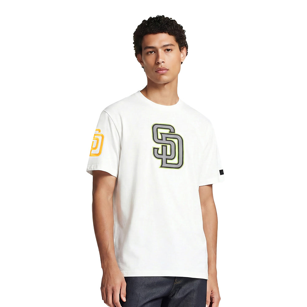 LSP1314822-WHT-MODEL-1