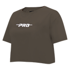 PRO STANDARD CLASSIC CHENILLE T-SHIRT EN JERSEY SIMPLE À COUPE CARRÉE ET À LOGO BLANC POUR FEMME (TAUPE FONCÉ)